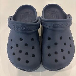 Crocs toddler size 11c in Navy Blue